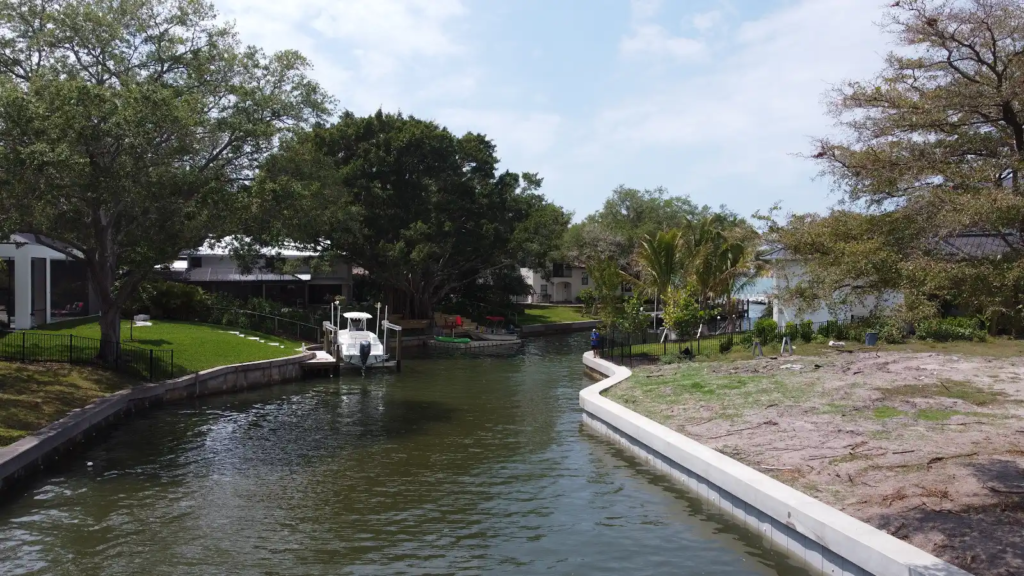 Strong, long-lasting seawalls engineered to protect your shoreline from erosion and harsh marine elements.