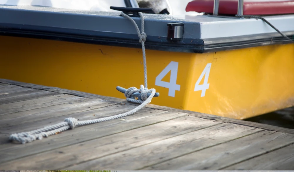 How to Tie a Boat to a Dock Step by Step