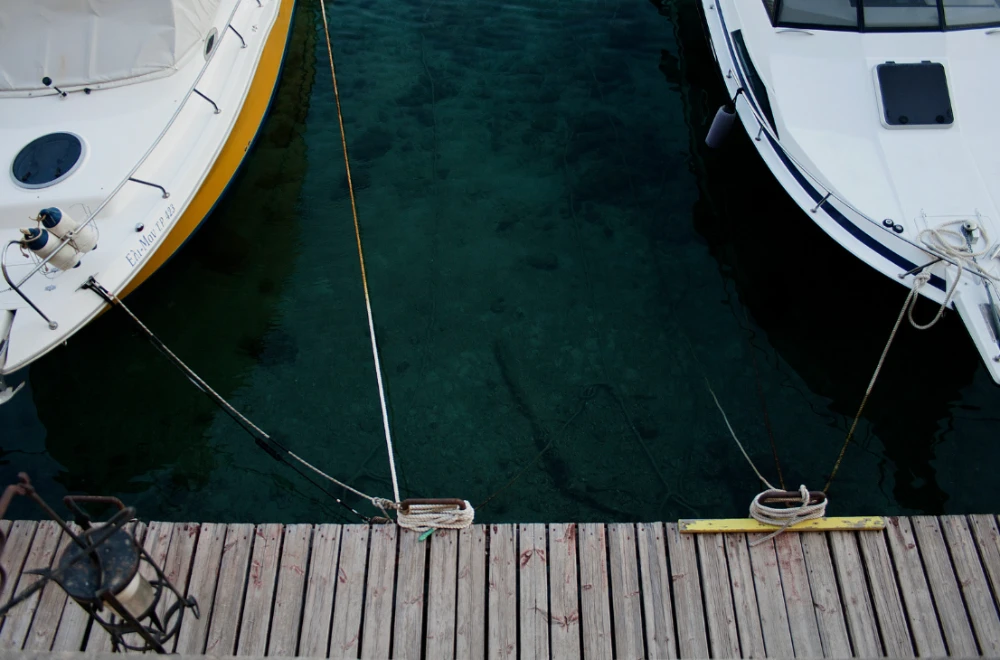 Common Mistakes to Avoid When Tying a Boat to a Dock